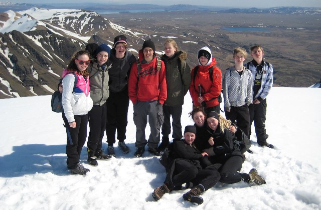 Gengið á Hátind Esju