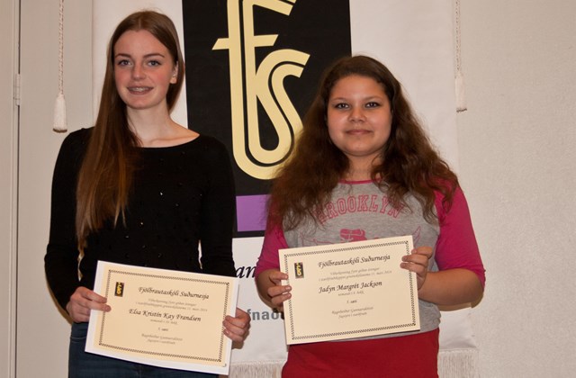 Verðlaun í stærðfræðikeppni grunnskólanemenda