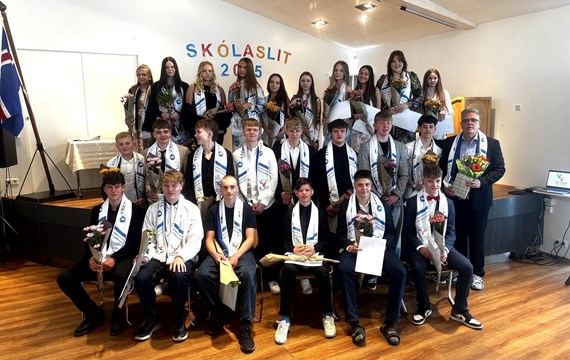 Skólaslit og útskrift